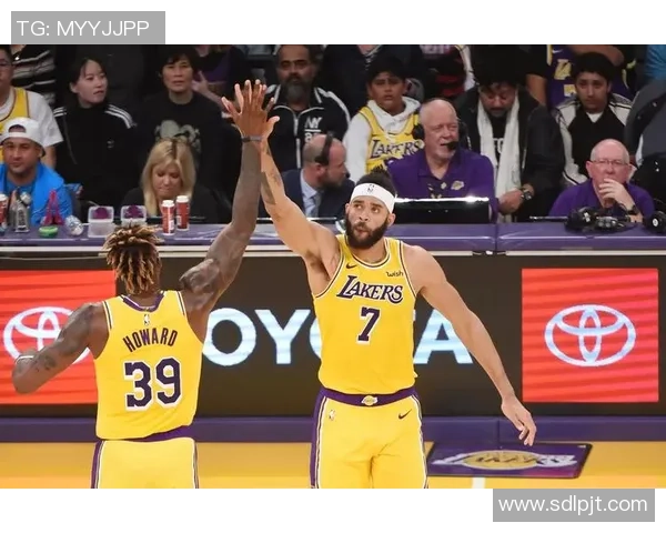 小乔丹与霍华德精彩对决视频回顾谁才是篮坛巨星的真正代表