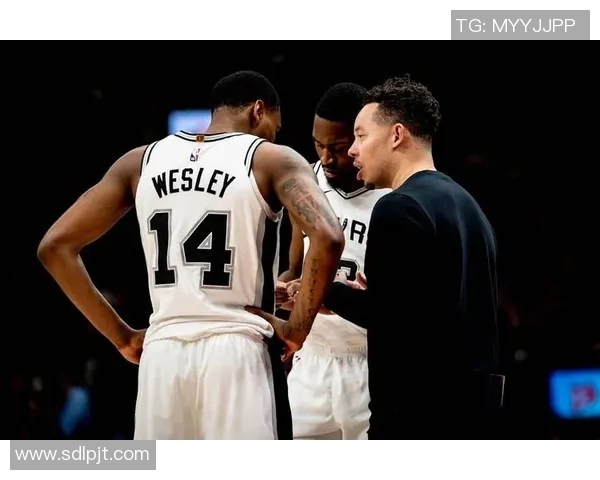 马刺与猛龙精彩对决视频录像回顾全场精彩瞬间与战术分析